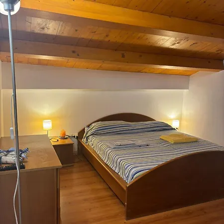 Chiesa Santa Maria, Centro Storico דירה *